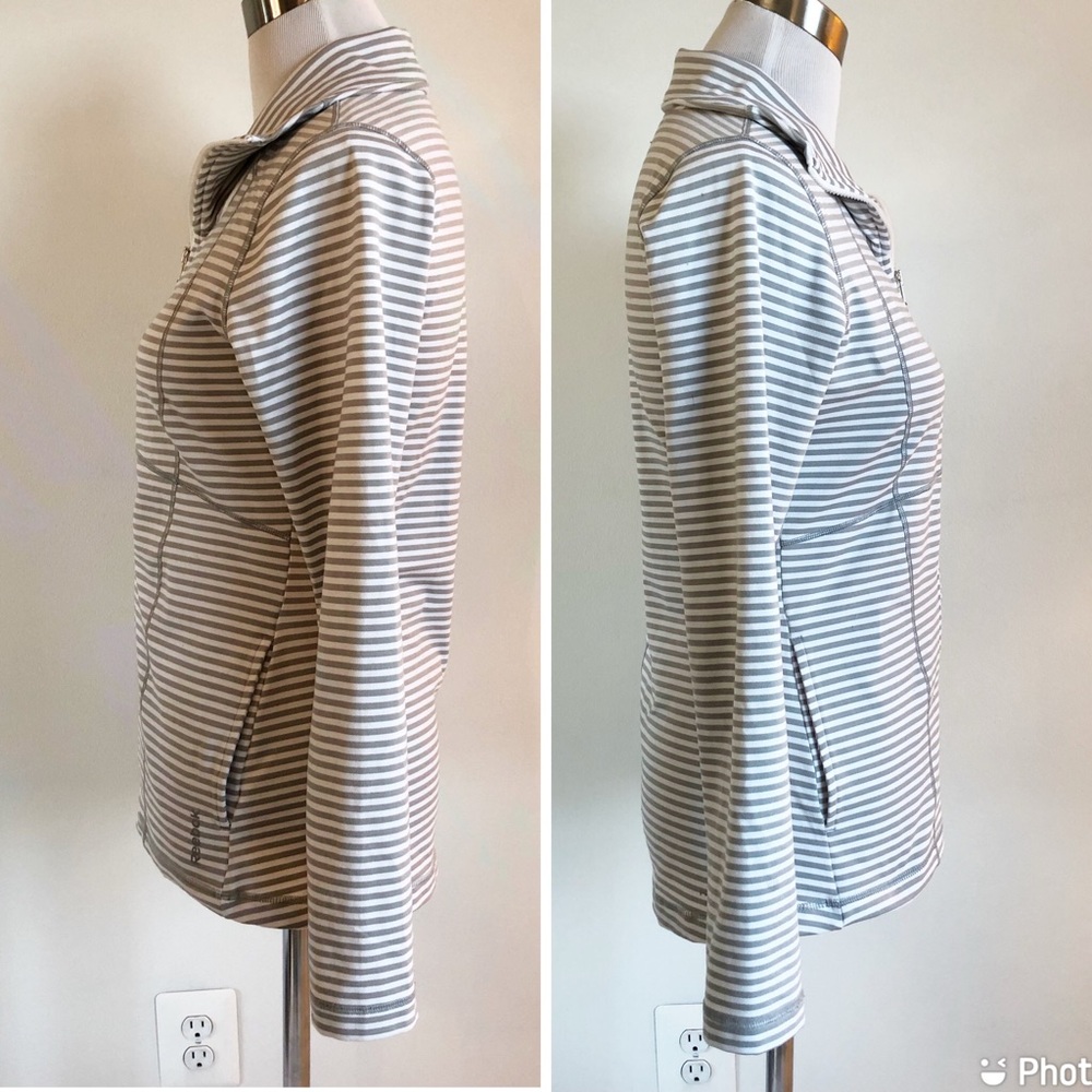 Reebok Grey White Striped Full Zip Athletic Jacket, size Large - Picture 3 of 16